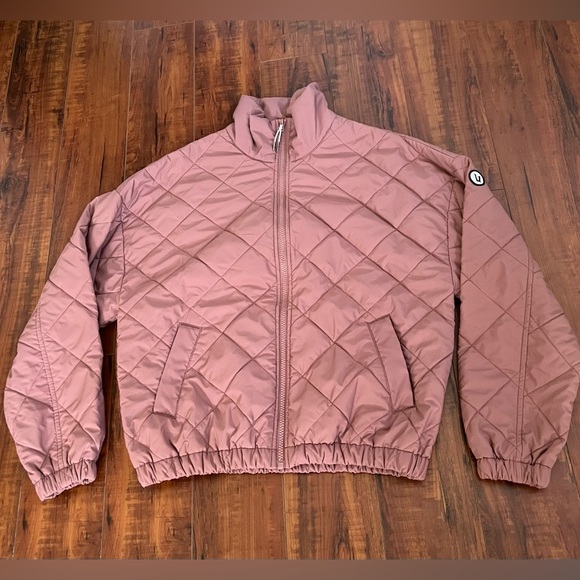 Vuori Echo Insulated Bomber Jacket - Picture 4 of 9